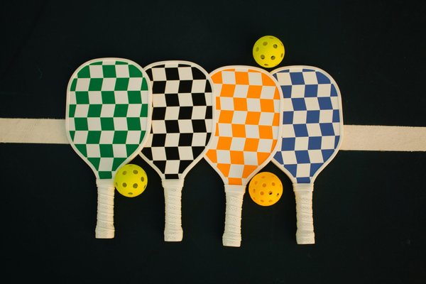 Raquettes pickleball pour clubs : Équipez-vous efficacement !